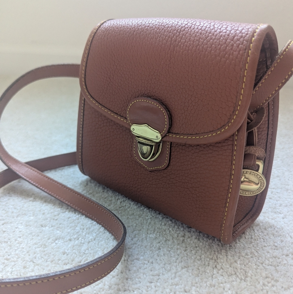 Vintage Dooney & Bourke Brown Leather Bag